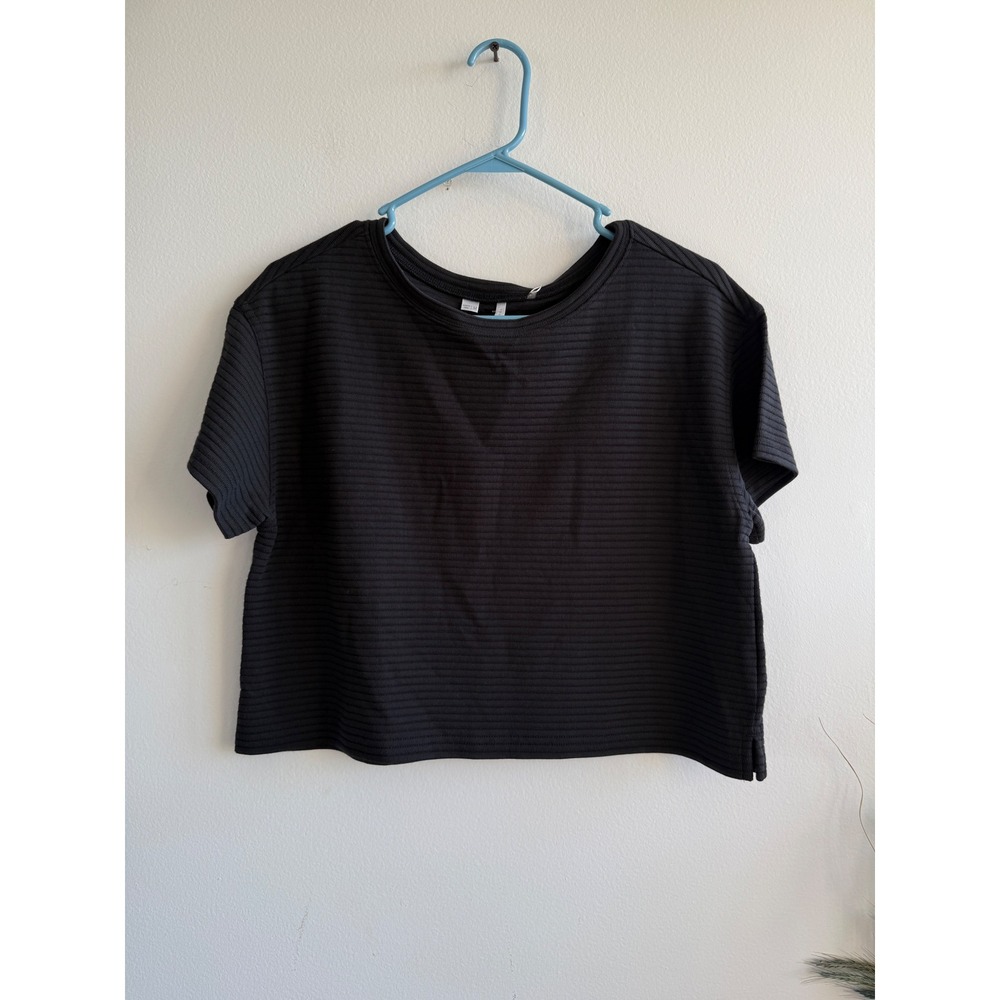 TravisMathew Charter Cruise Black Ribbed Short Sleeve Crop Top 1LE014‎ Womens M
